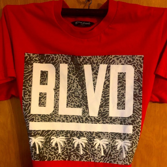 BLVD tee - Picture 2 of 3